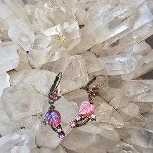 Sweet Romance Pink Leaves Earrings